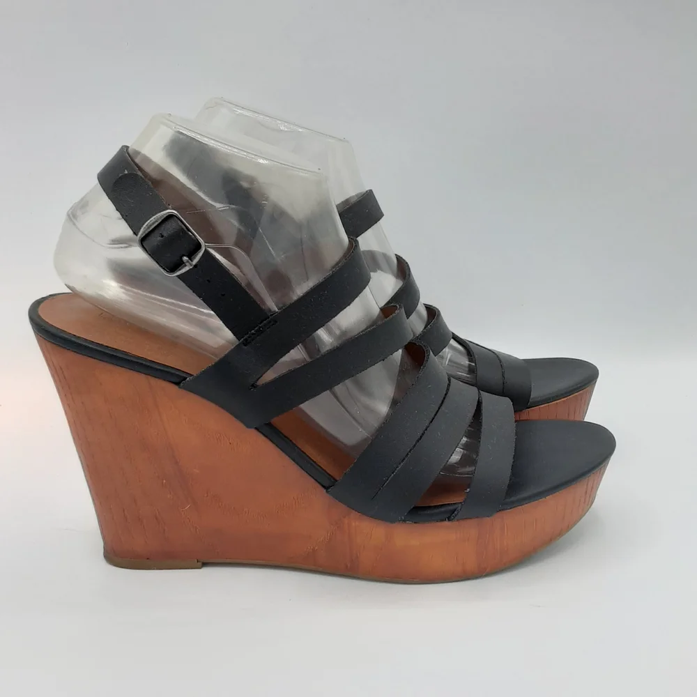 Lucky Brand Larinaa Black Leather Boho Retro 70's Strappy Wedge Sandals.